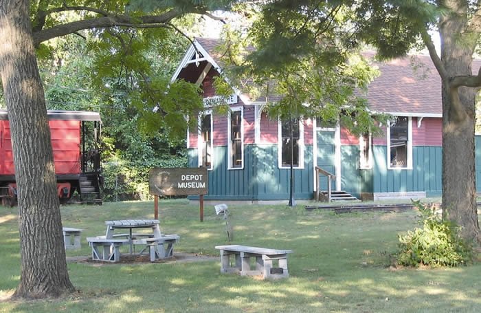 Camanche, Iowa - Train Depot & Museum